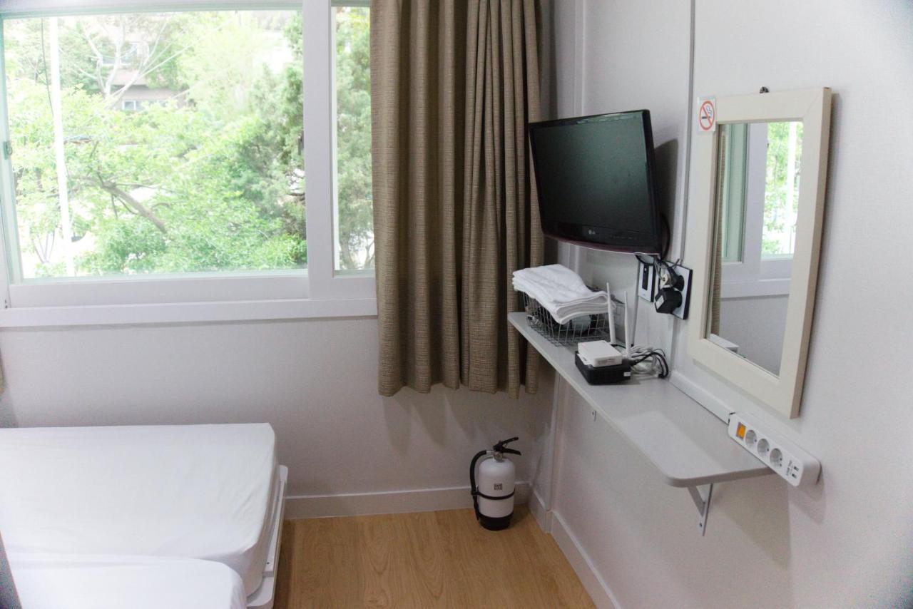 G-Star Guesthouse Seoul Exterior photo